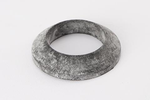 002P096